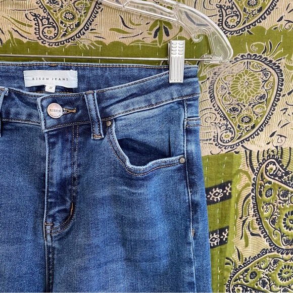 Risen Jeans Dark Stone Wash High-Rise Wide Leg Cargo Jeans Size 27 Y2K Revival - Picture 4 of 16